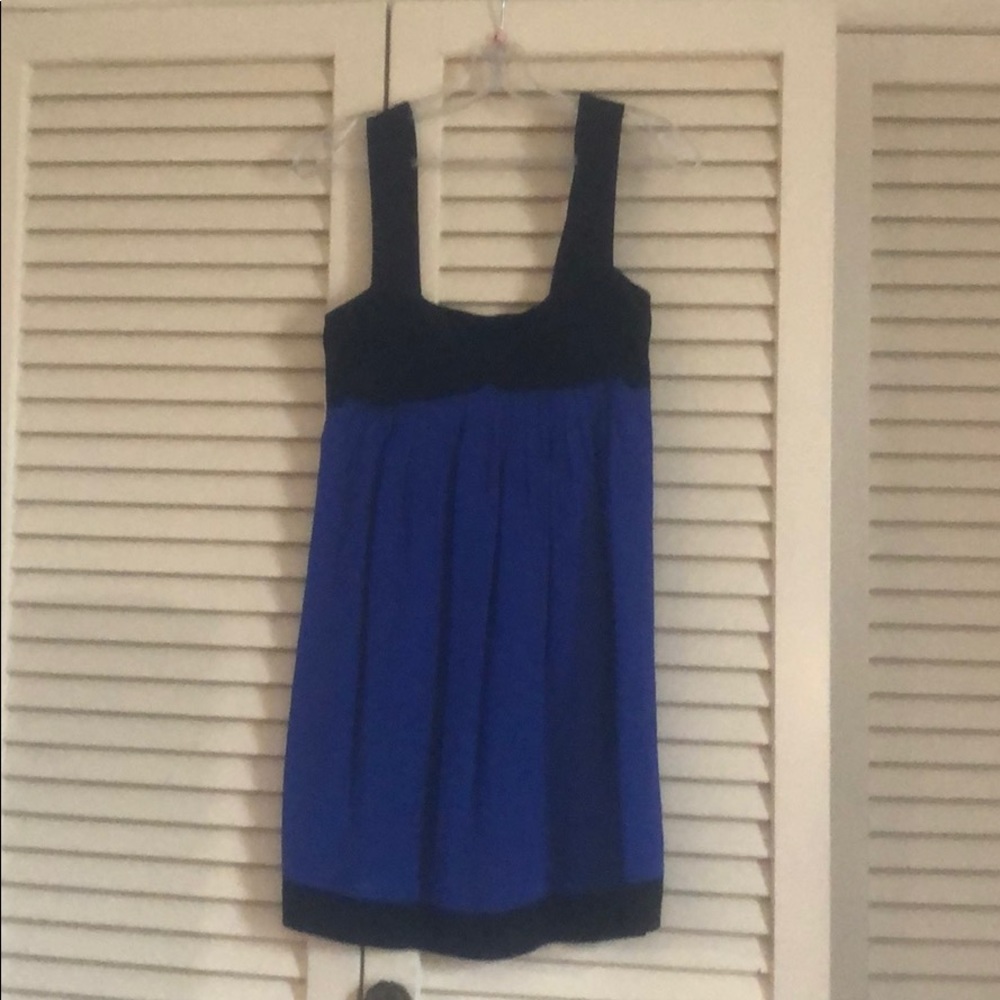 Single Blue and Black Color block dress